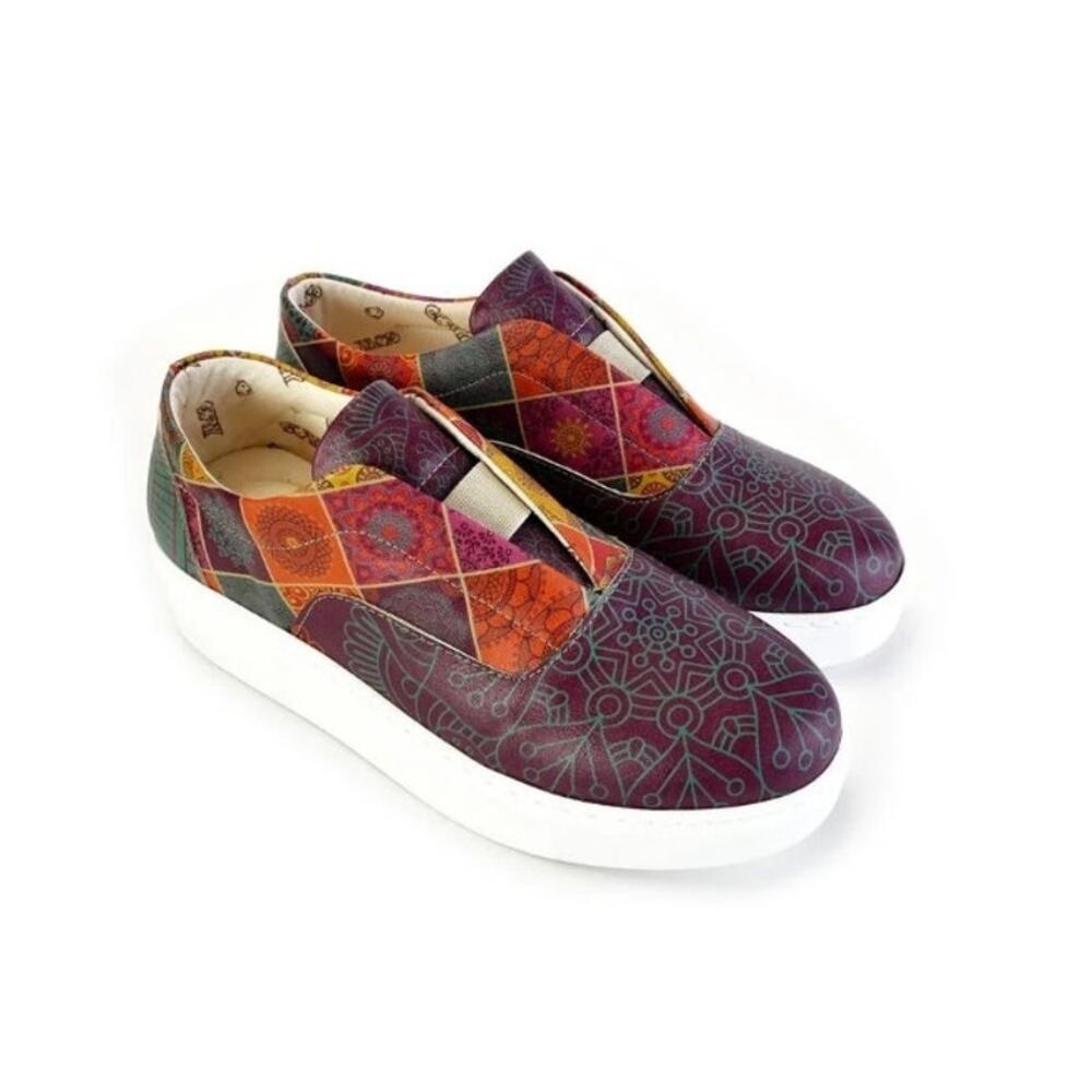 Goby Geometric Print Slip-On Sneakers NWT Size 7